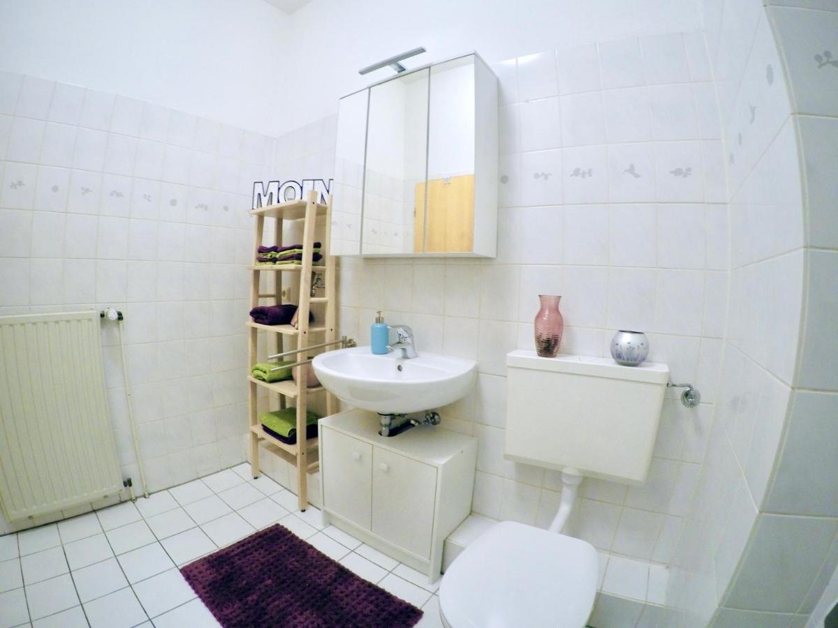 ווילהלמסהאבן Vivid - Studioapartment Mit Balkon - Netflix - Wlan מראה חיצוני תמונה